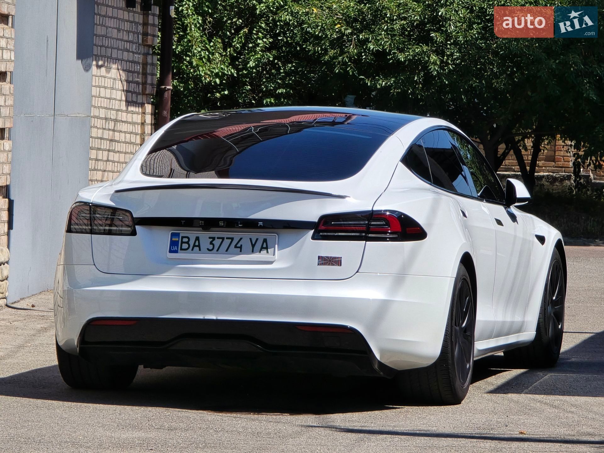 Tesla Model S 2024 VIN 5YJSA1E51RF544389 фото оголошення 23 з 25