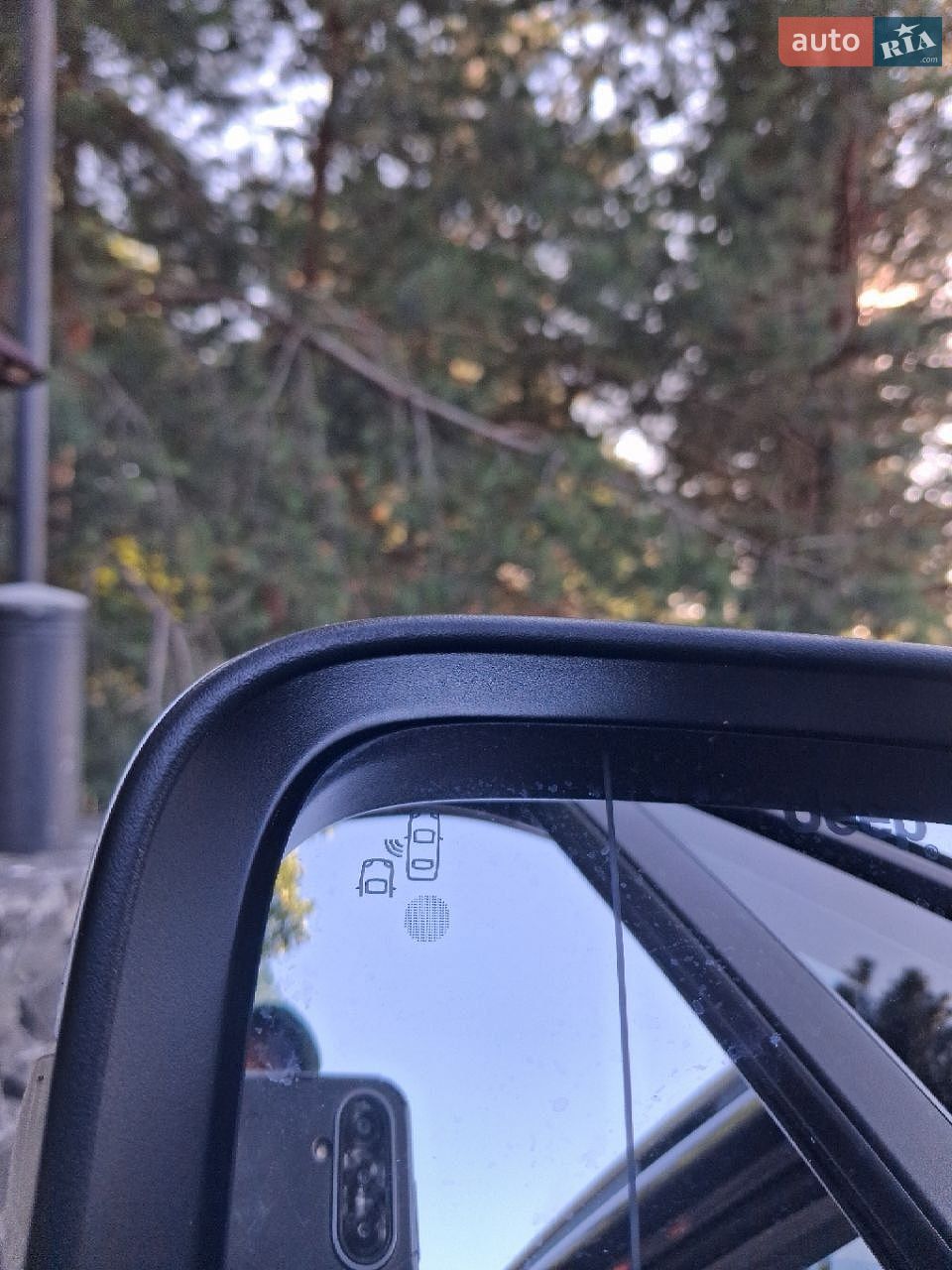Jeep Renegade 2017 VIN 1C4BU0000HPF97021 фото оголошення 25 з 36