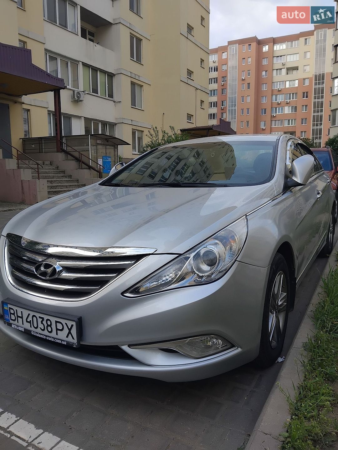 Hyundai Sonata 2013 VIN KMHEC41LBEA612984 фото оголошення 4 з 5