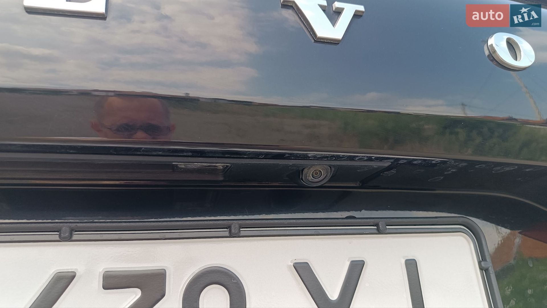Volvo XC60 2019 VIN YV1UZ68TCK1338901 фото оголошення 61 з 74