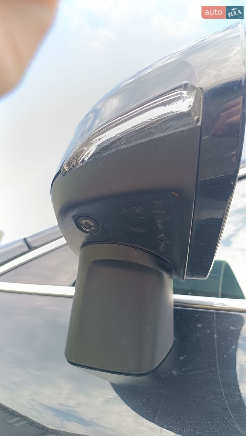 Volvo XC60 2019 VIN YV1UZ68TCK1338901 фото оголошення 63 з 74