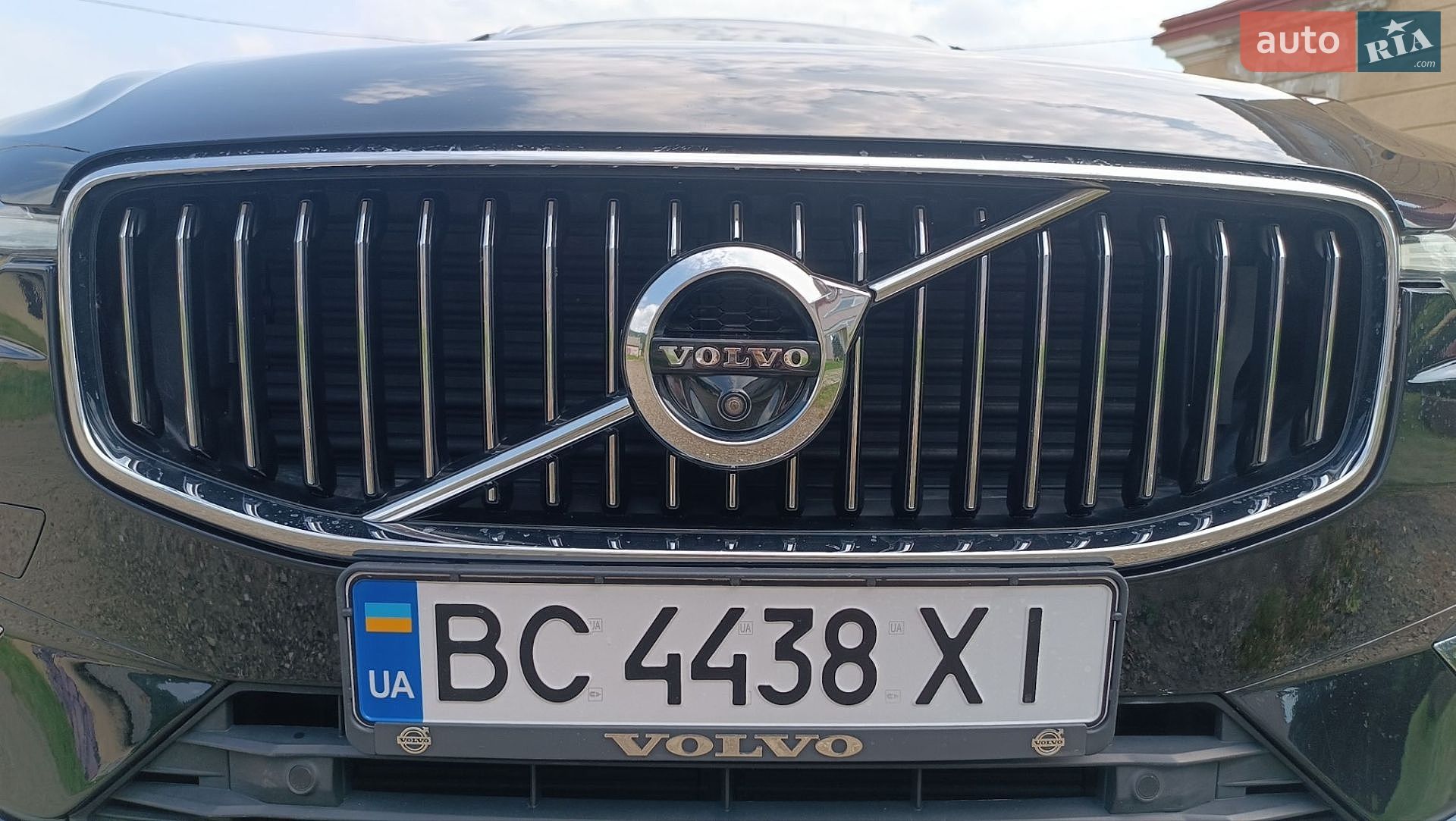 Volvo XC60 2019 VIN YV1UZ68TCK1338901 фото оголошення 62 з 74