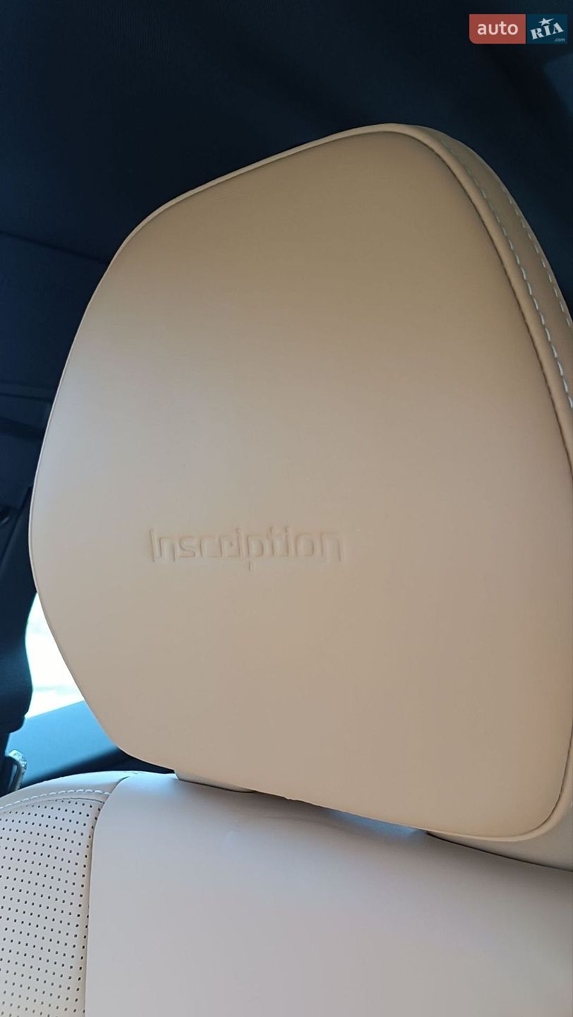 Volvo XC60 2019 VIN YV1UZ68TCK1338901 фото оголошення 71 з 74