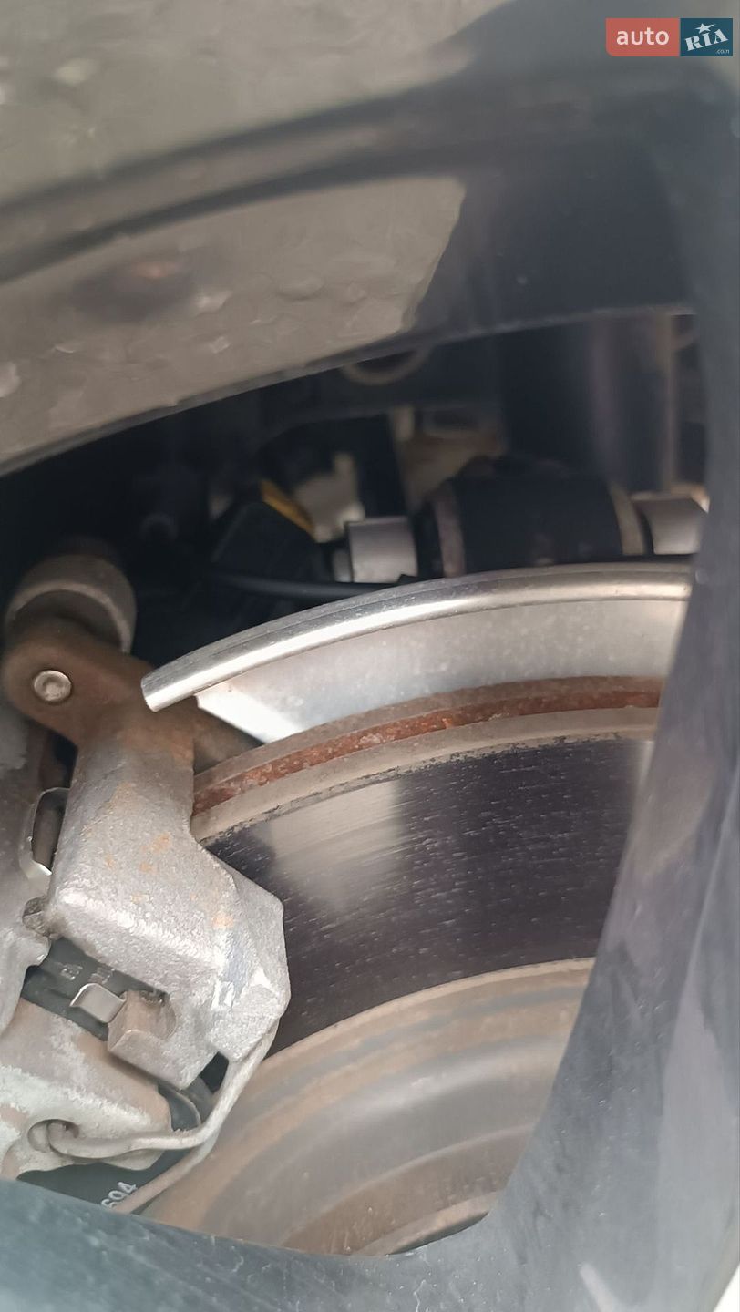 Volvo XC60 2019 VIN YV1UZ68TCK1338901 фото оголошення 58 з 74