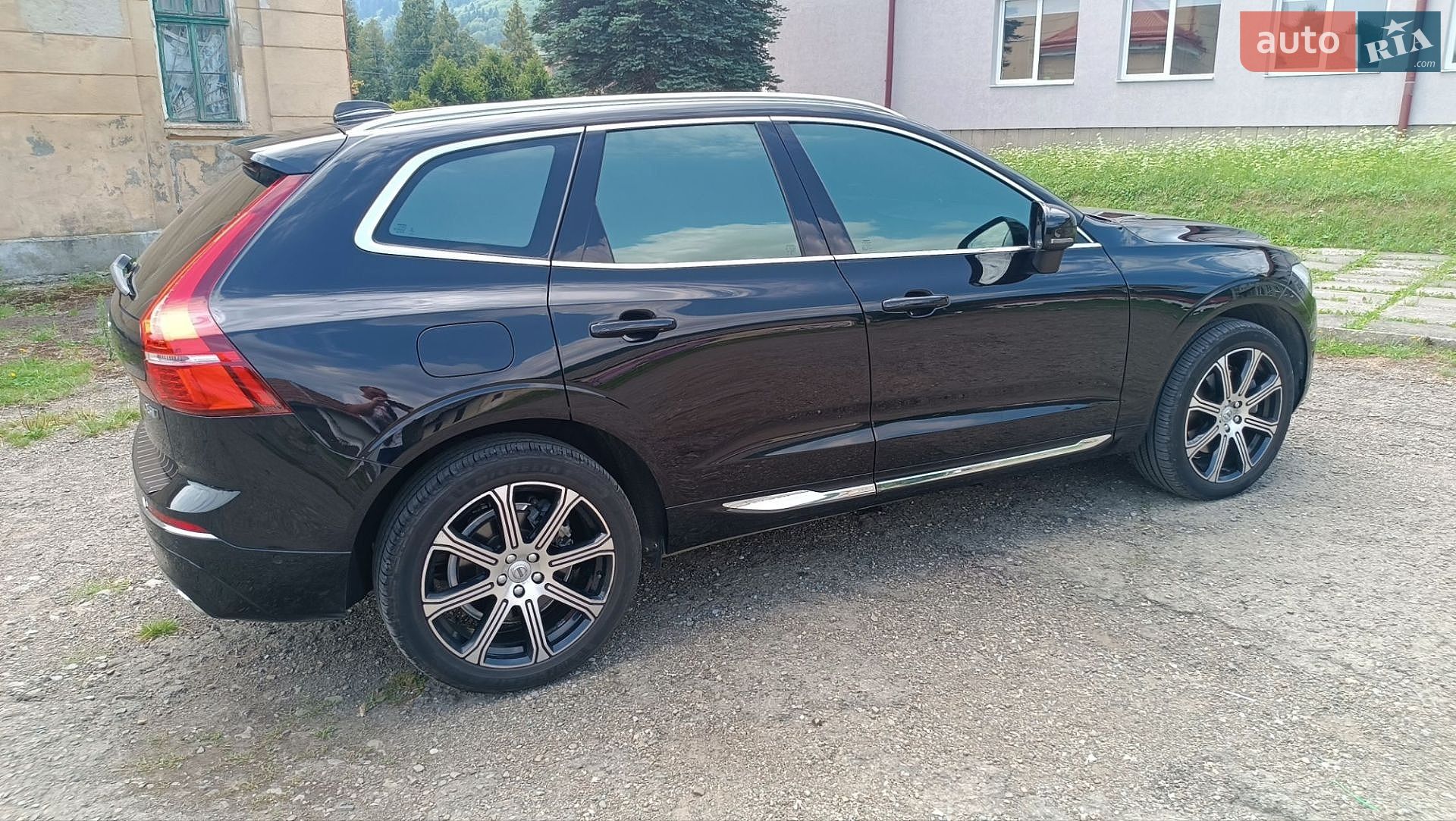 Volvo XC60 2019 VIN YV1UZ68TCK1338901 фото оголошення 7 з 74