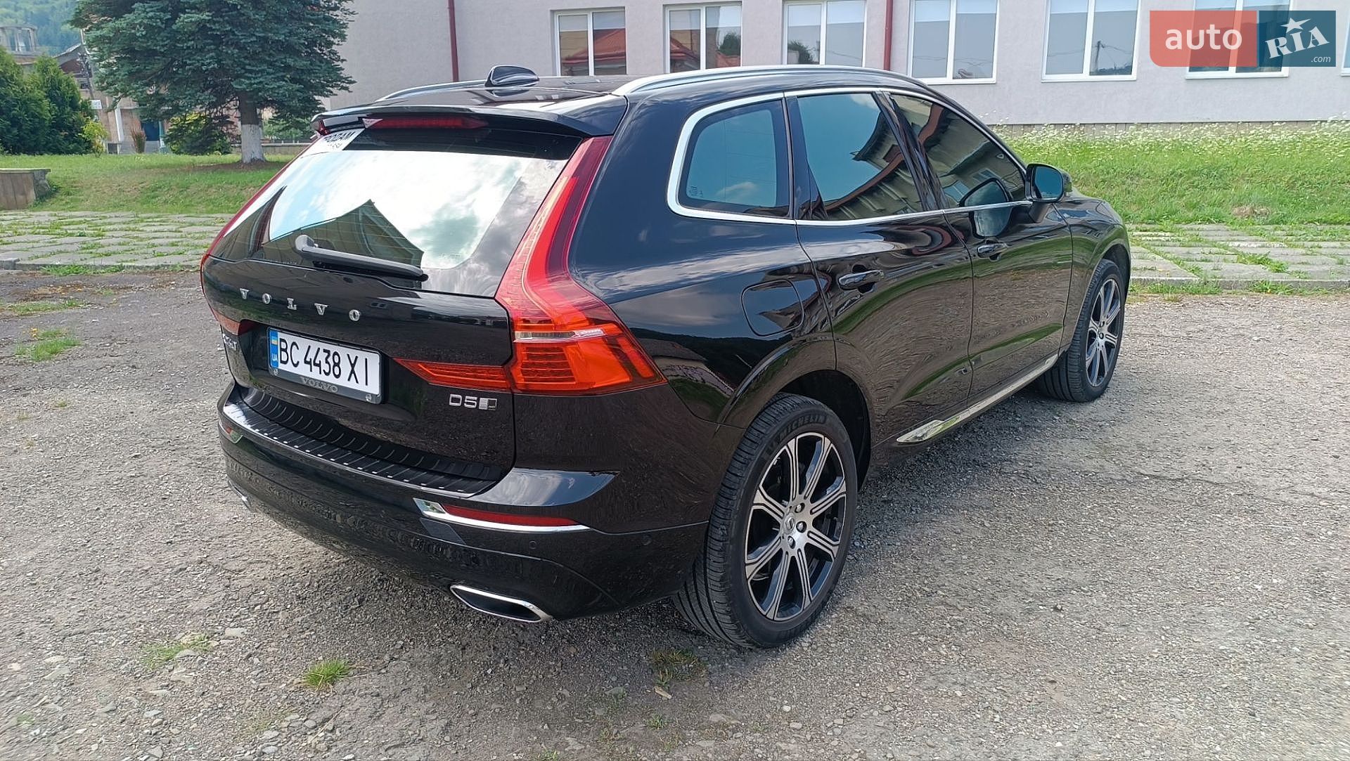 Volvo XC60 2019 VIN YV1UZ68TCK1338901 фото оголошення 8 з 74