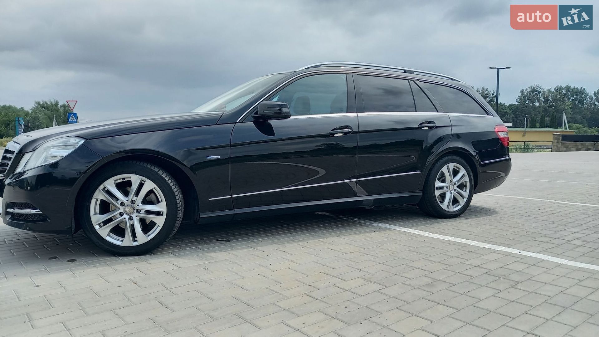 Mercedes-Benz E-Class 2011 VIN WDD2122021A403788 фото оголошення 9 з 21