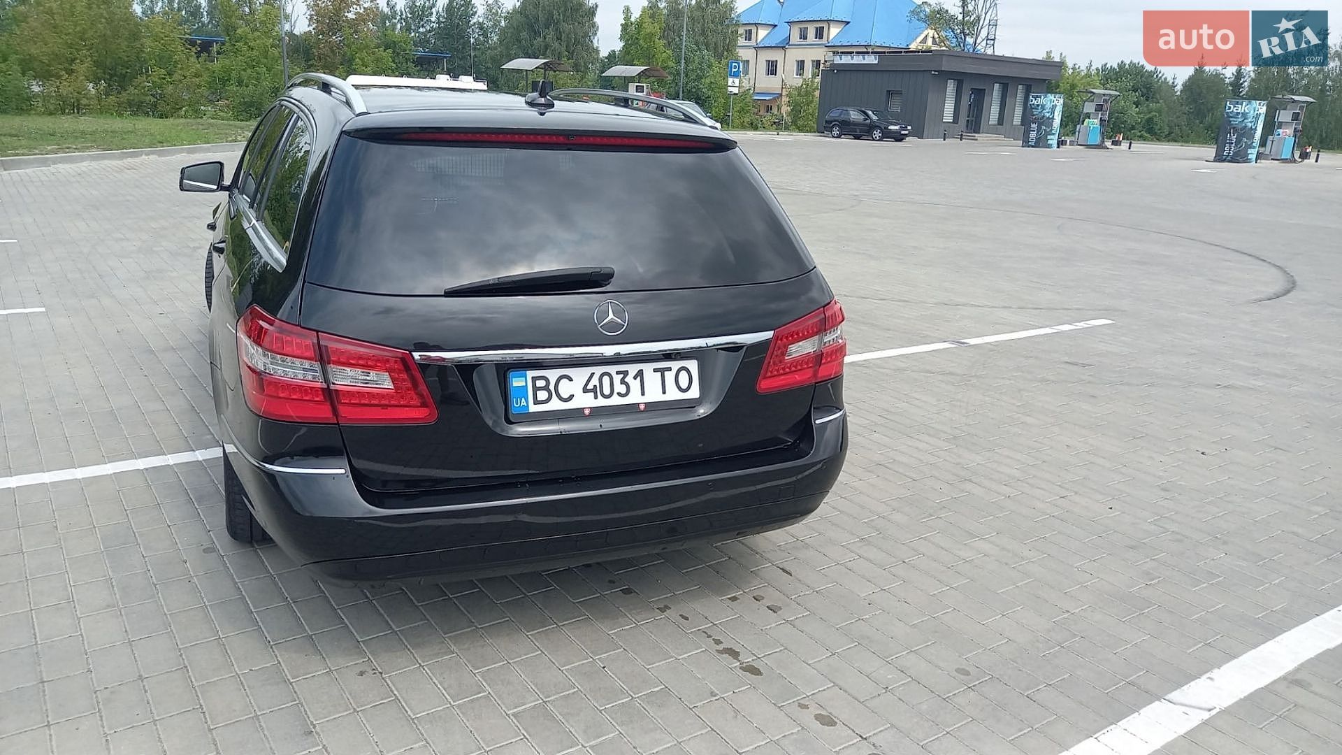 Mercedes-Benz E-Class 2011 VIN WDD2122021A403788 фото оголошення 10 з 21
