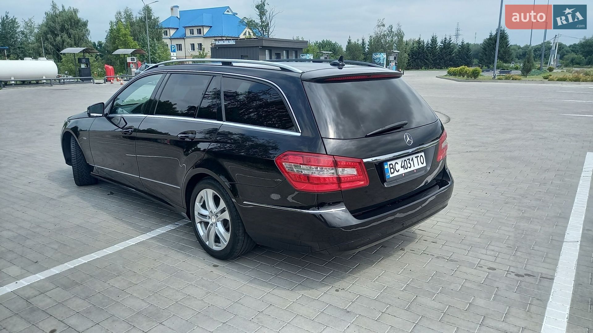 Mercedes-Benz E-Class 2011 VIN WDD2122021A403788 фото оголошення 11 з 21