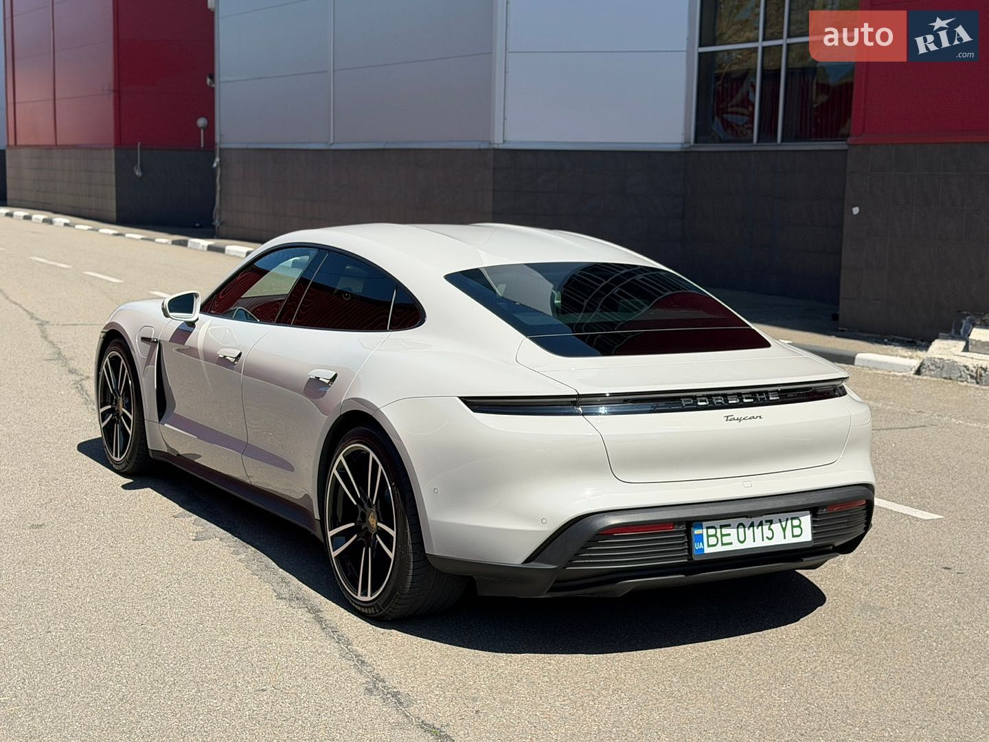 Porsche Taycan 2025 VIN WP0ZZZY11SSA03272 фото оголошення 6 з 18