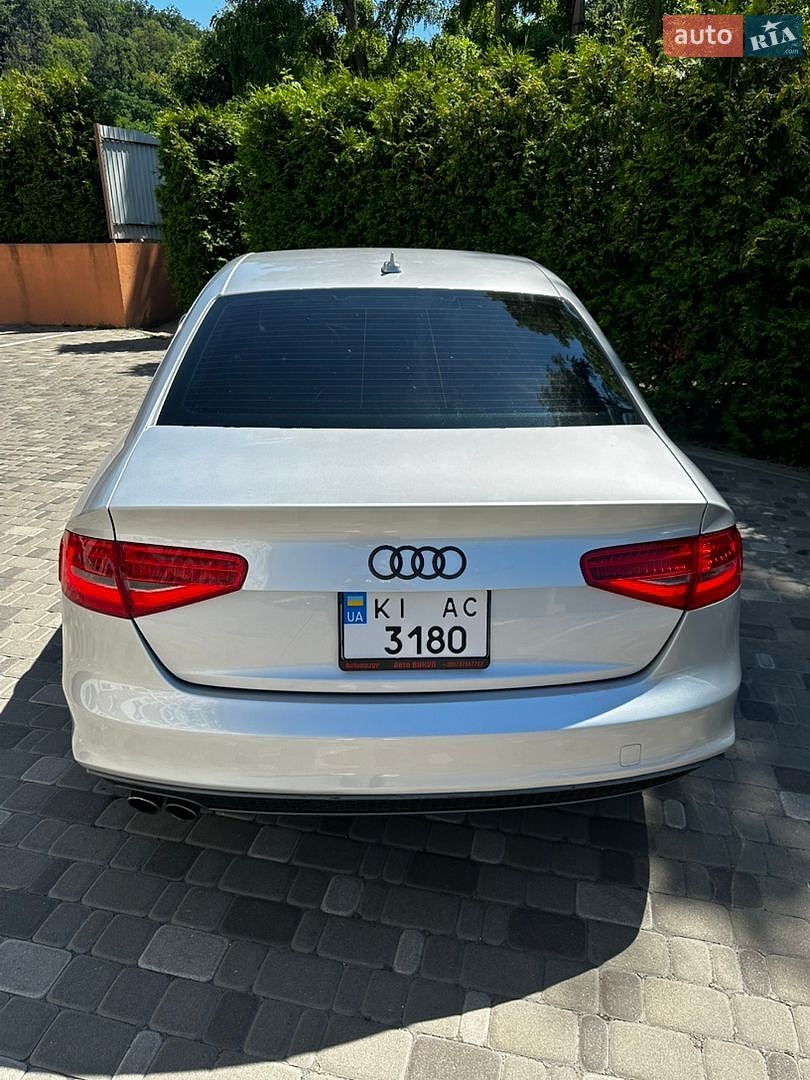 Audi A4 2013 VIN WAUBFAFL1EN015273 фото оголошення 4 з 31