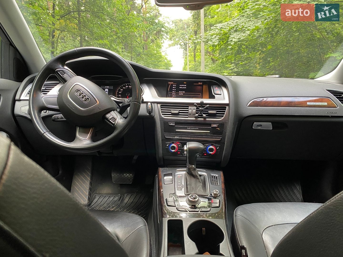 Audi A4 2013 VIN WAUFFAFL4DN047053 фото оголошення 10 з 18