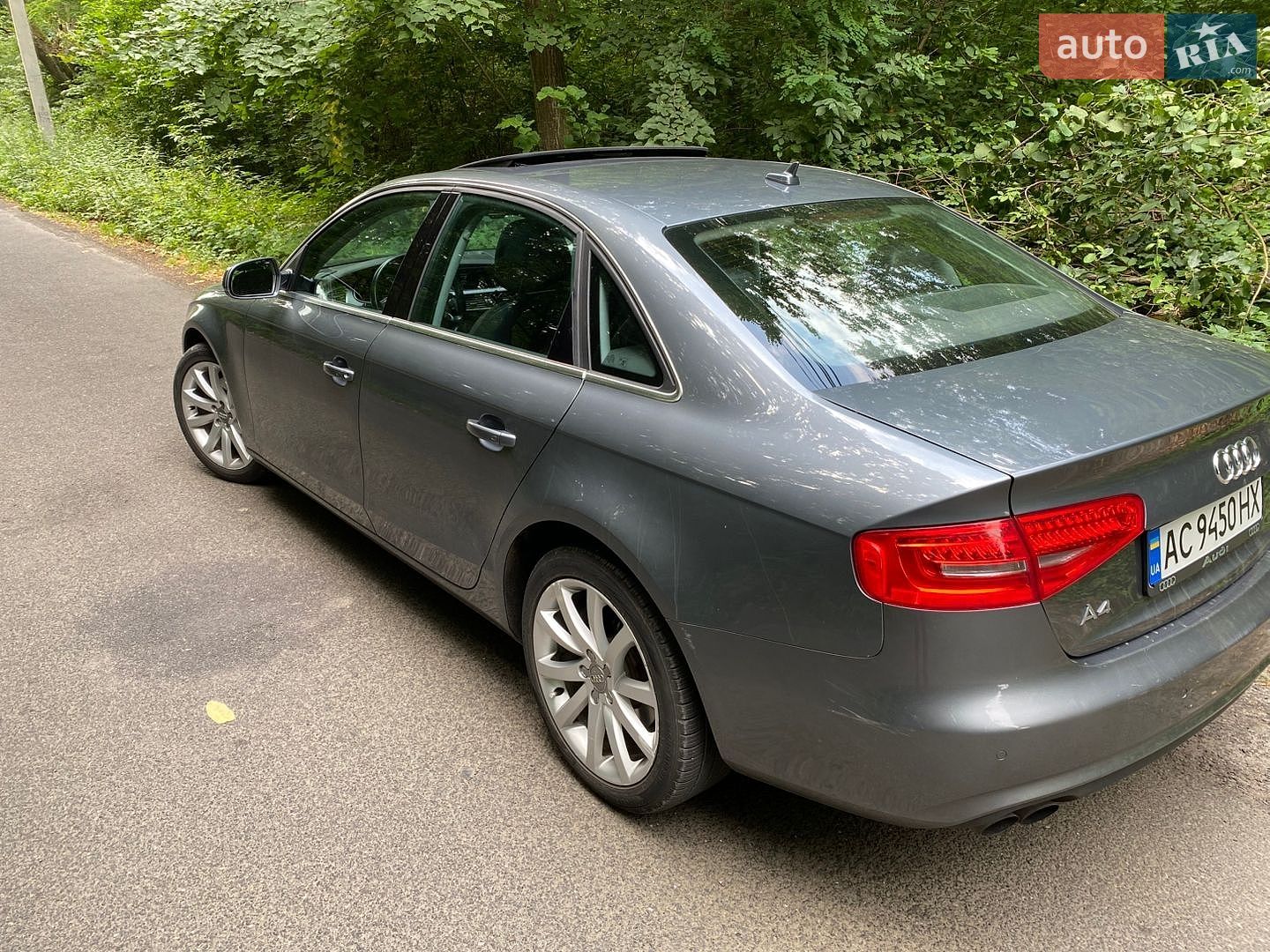 Audi A4 2013 VIN WAUFFAFL4DN047053 фото оголошення 9 з 18