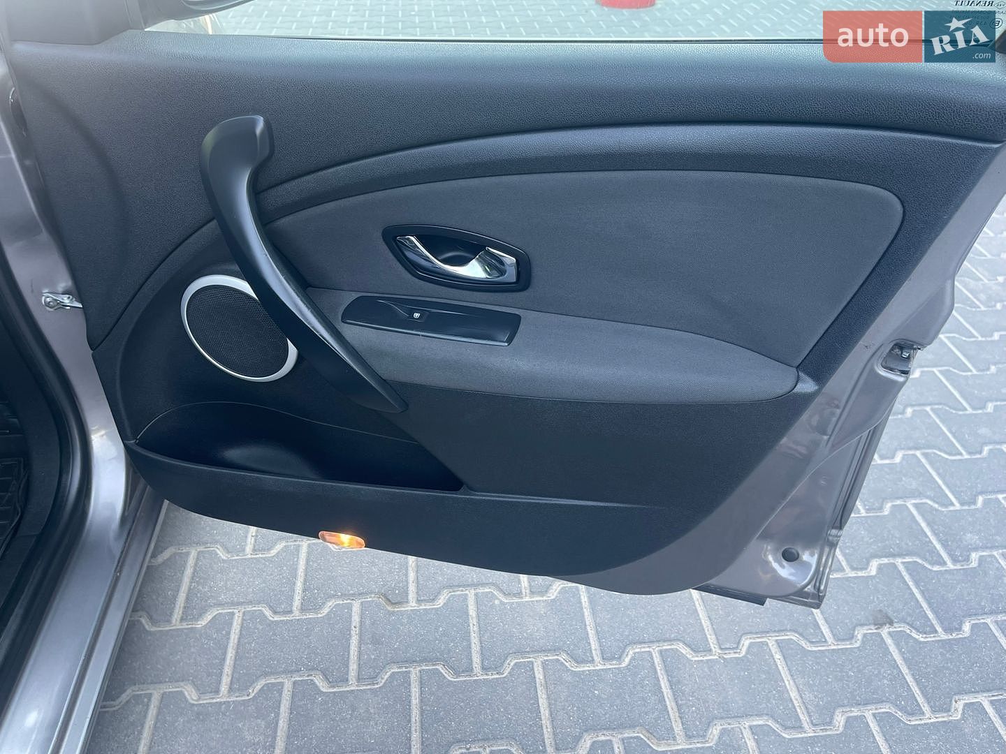 Renault Megane 2012 VIN VF1KZ140647099973 фото оголошення 26 з 37