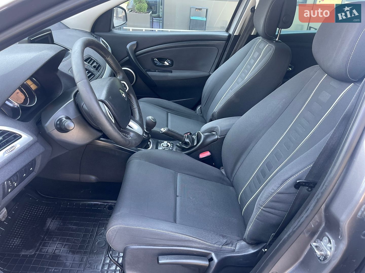 Renault Megane 2012 VIN VF1KZ140647099973 фото оголошення 32 з 37