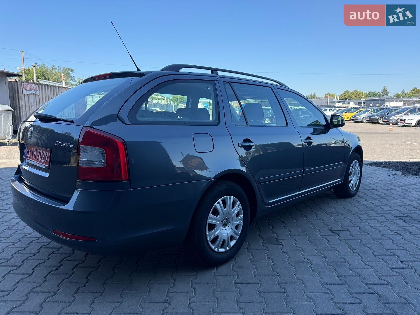 Skoda Octavia 2010 VIN TMBHX61Z9A2020090 фото оголошення 6 з 24