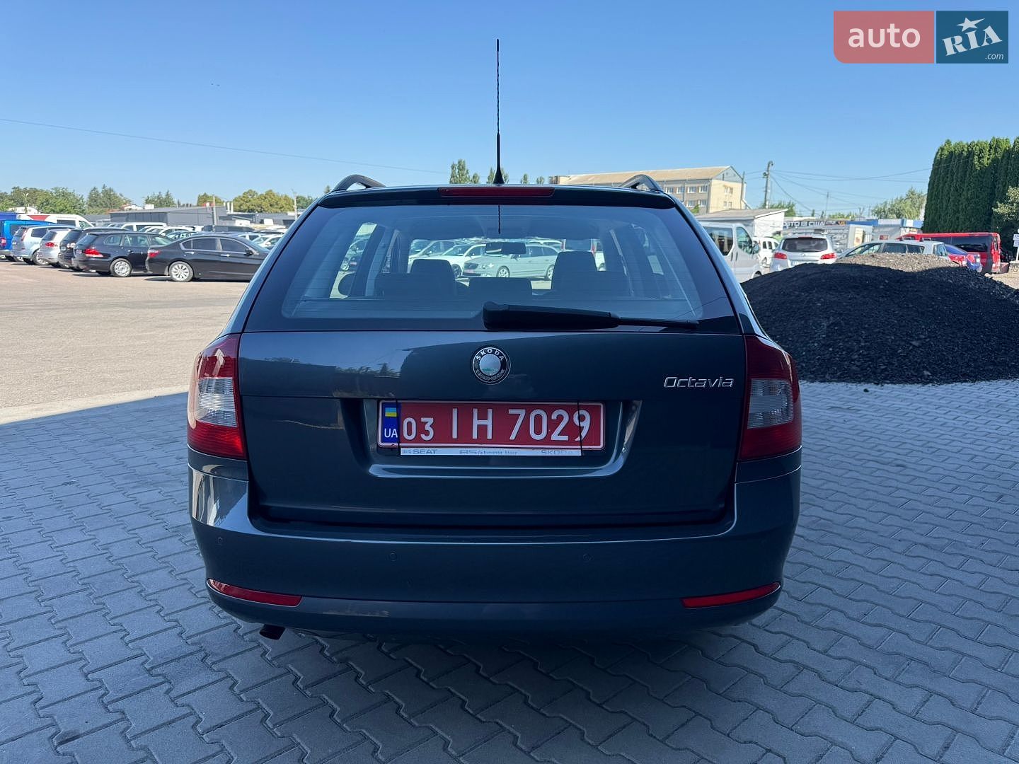 Skoda Octavia 2010 VIN TMBHX61Z9A2020090 фото оголошення 7 з 24