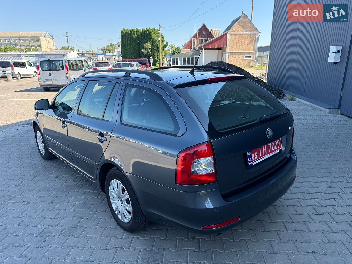Skoda Octavia 2010 VIN TMBHX61Z9A2020090 фото оголошення 12 з 24