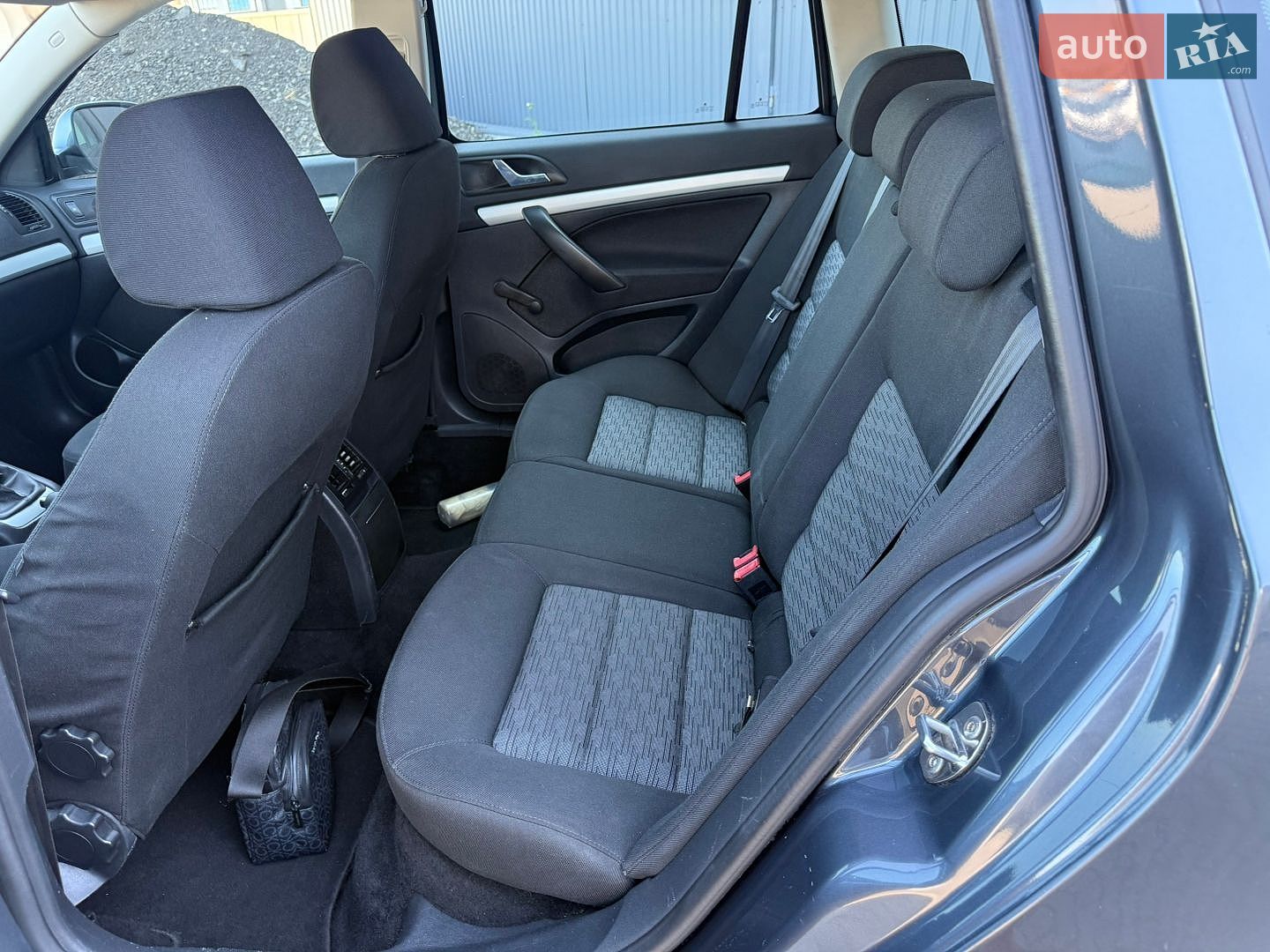 Skoda Octavia 2010 VIN TMBHX61Z9A2020090 фото оголошення 15 з 24