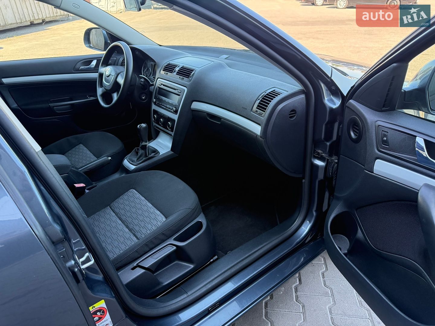 Skoda Octavia 2010 VIN TMBHX61Z9A2020090 фото оголошення 17 з 24