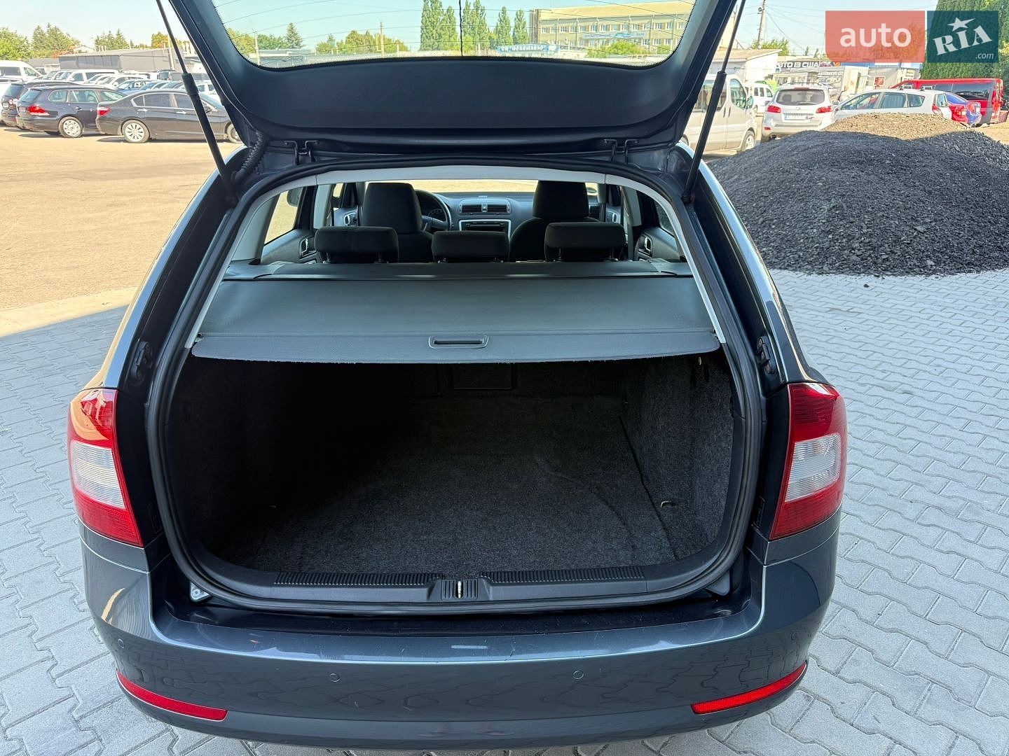 Skoda Octavia 2010 VIN TMBHX61Z9A2020090 фото оголошення 22 з 24