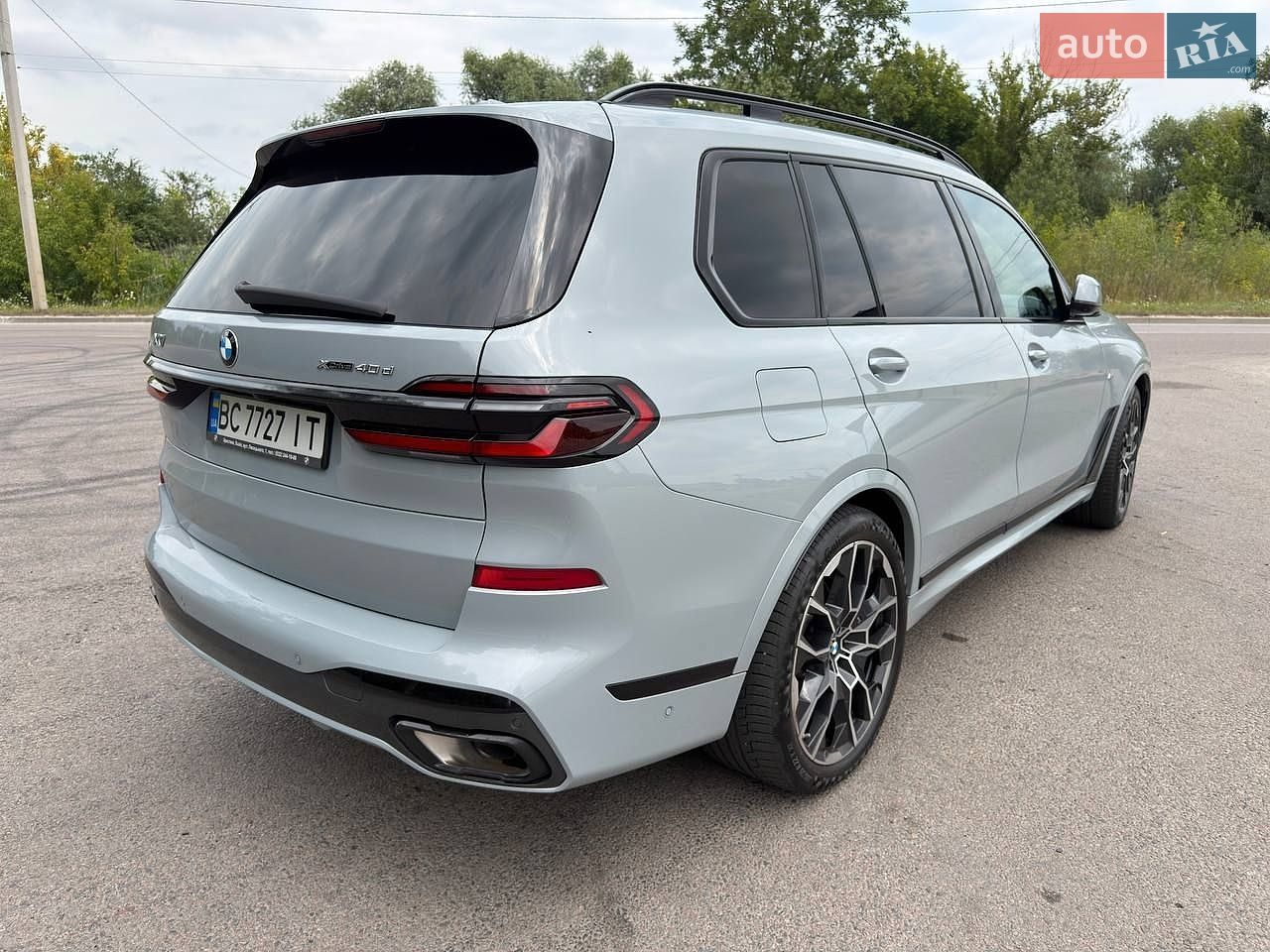 BMW X7 2023 VIN WBA21EN0209S76779 фото оголошення 3 з 8