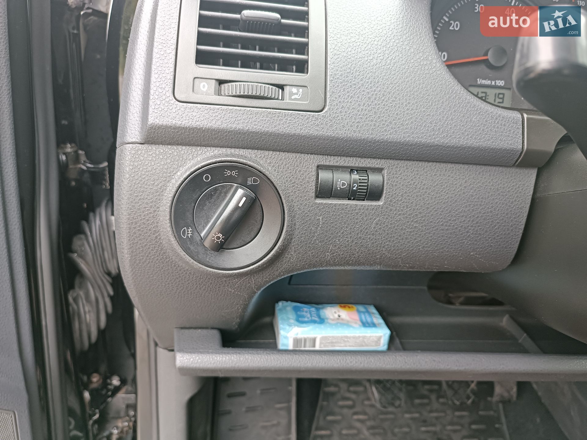 Volkswagen Polo 2006 VIN WVWZZZ9NZ7D037850 фото оголошення 14 з 17