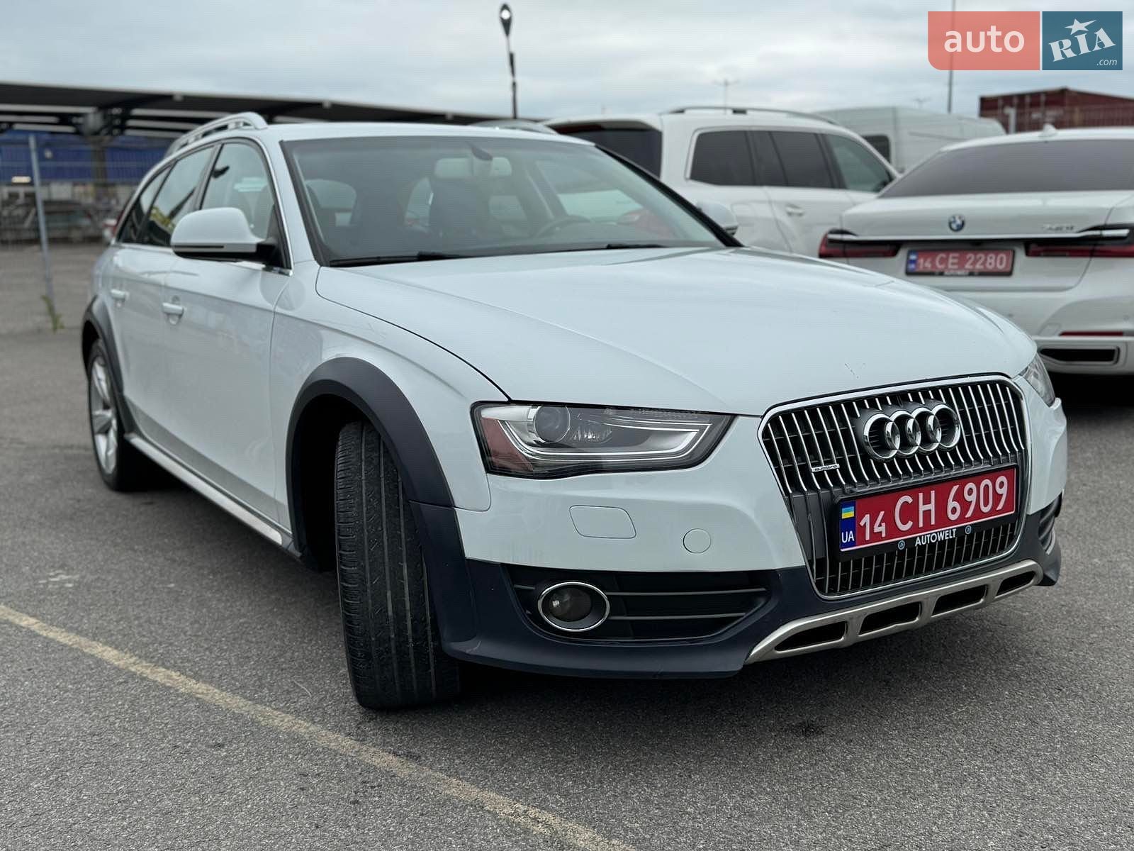 Audi A4 Allroad 2012 VIN WA1VFAFL8DA126676 фото оголошення 5 з 20