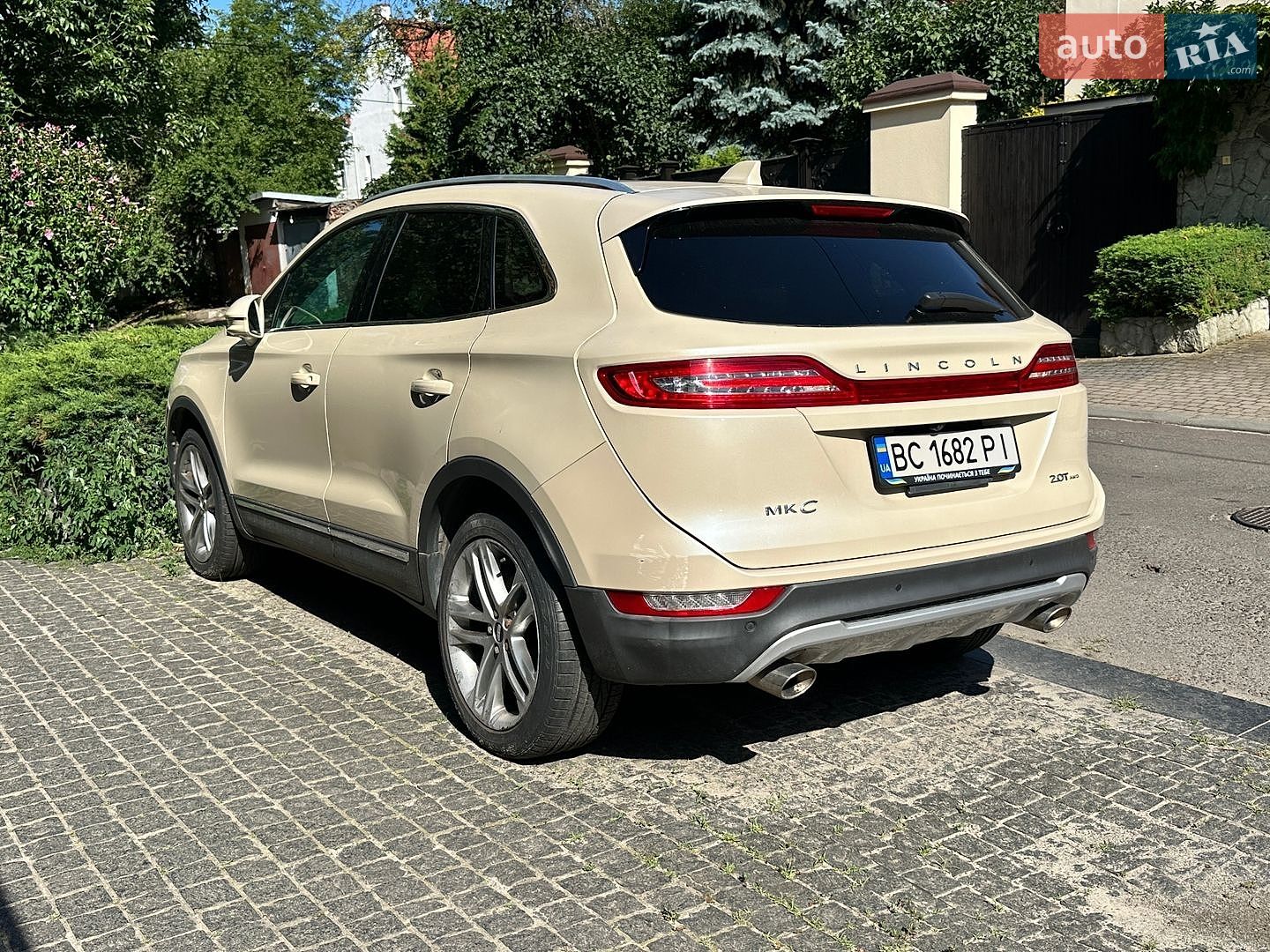 Lincoln MKC 2017 VIN 5LMCJ3D94JUL12829 фото оголошення 15 з 15