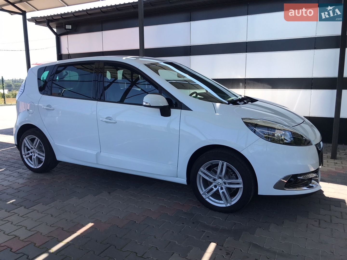 Renault Scenic 2012 VIN VF1JZ140648056981 фото оголошення 2 з 21