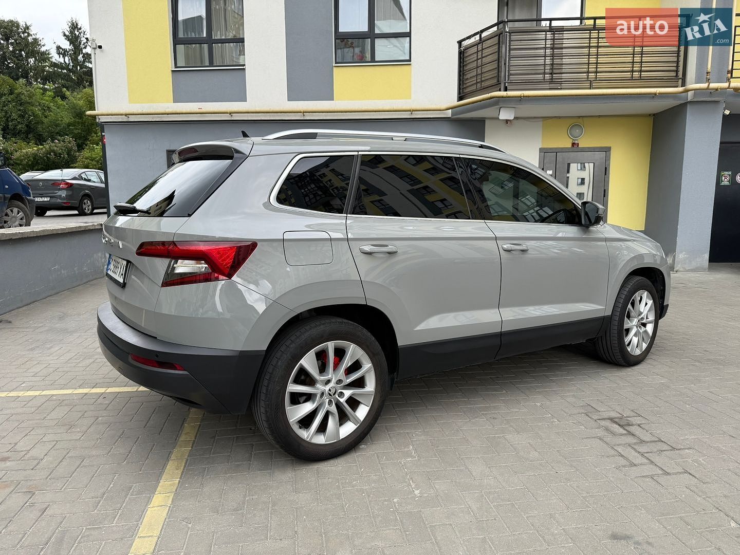 Skoda Karoq 2020 VIN TMBJG7NU6L5028767 фото оголошення 6 з 38