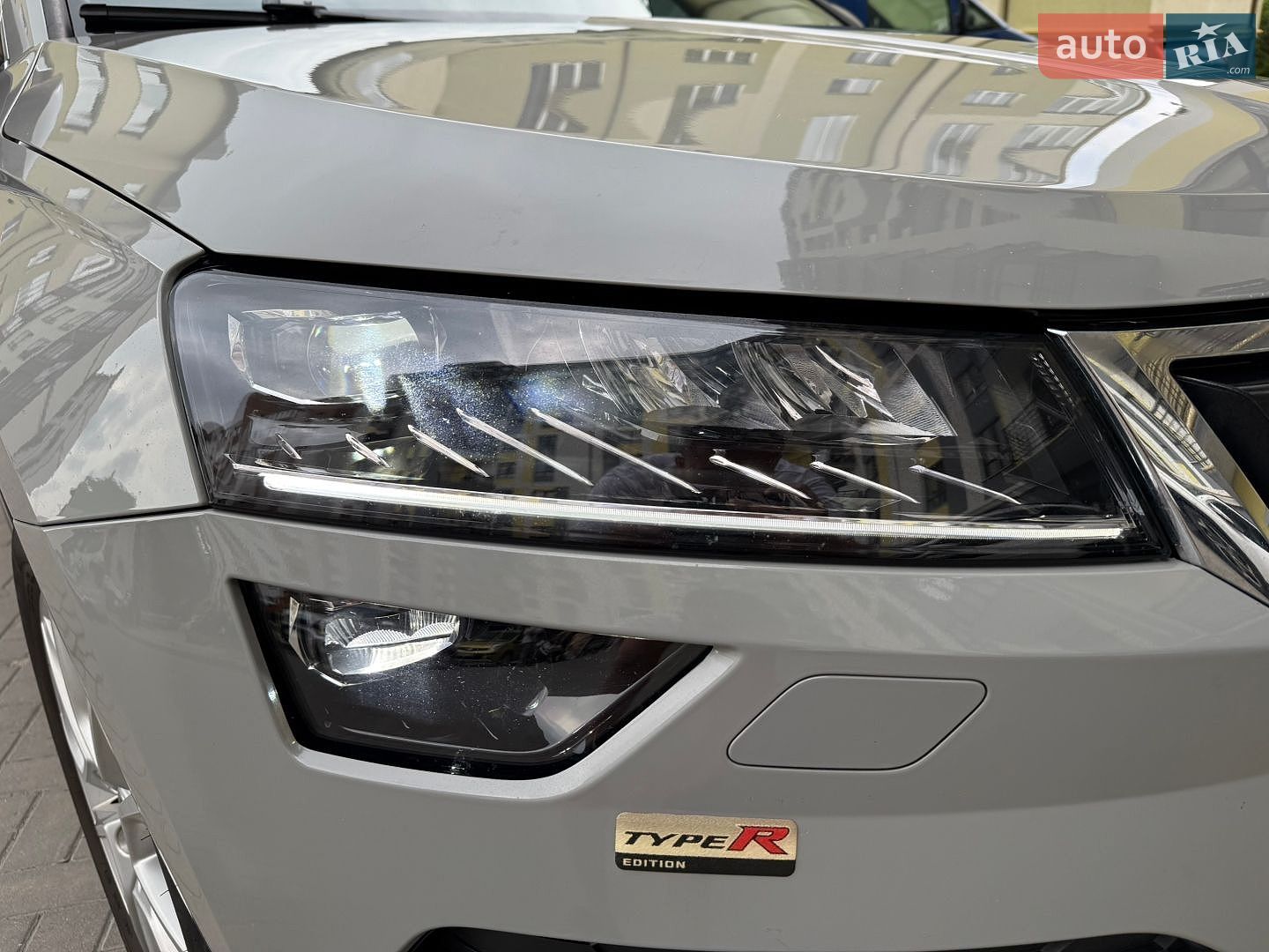 Skoda Karoq 2020 VIN TMBJG7NU6L5028767 фото оголошення 10 з 38