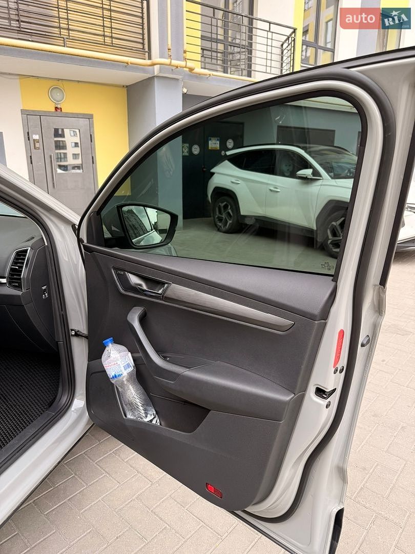 Skoda Karoq 2020 VIN TMBJG7NU6L5028767 фото оголошення 19 з 38