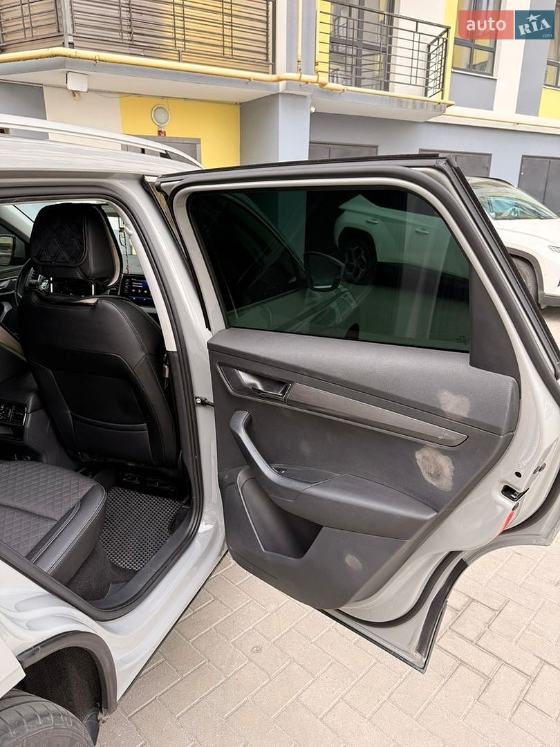 Skoda Karoq 2020 VIN TMBJG7NU6L5028767 фото оголошення 21 з 38