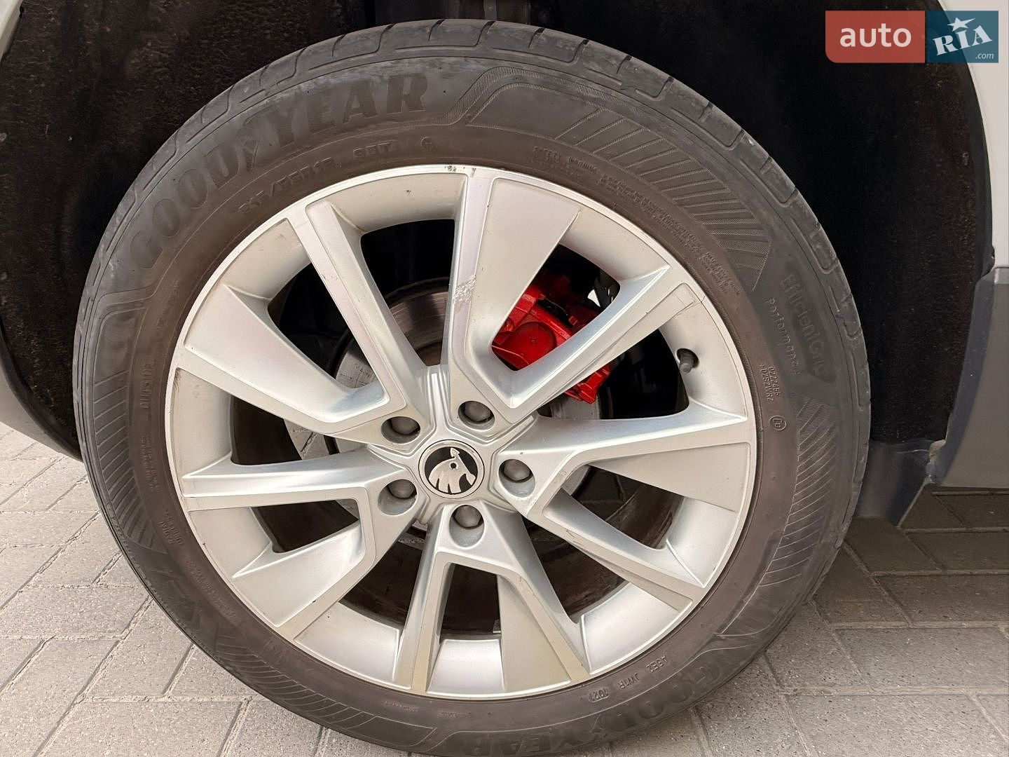 Skoda Karoq 2020 VIN TMBJG7NU6L5028767 фото оголошення 26 з 38