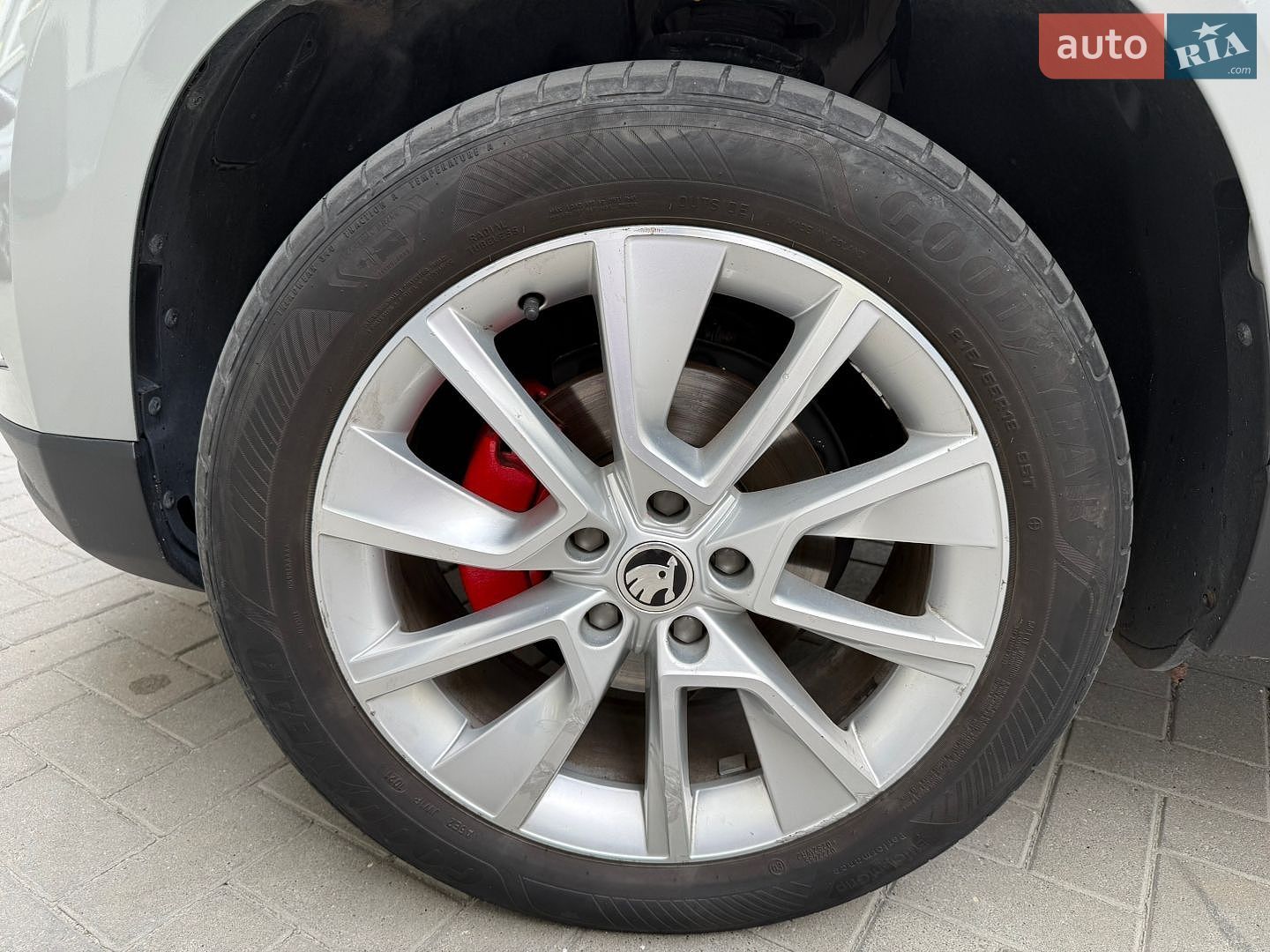 Skoda Karoq 2020 VIN TMBJG7NU6L5028767 фото оголошення 27 з 38