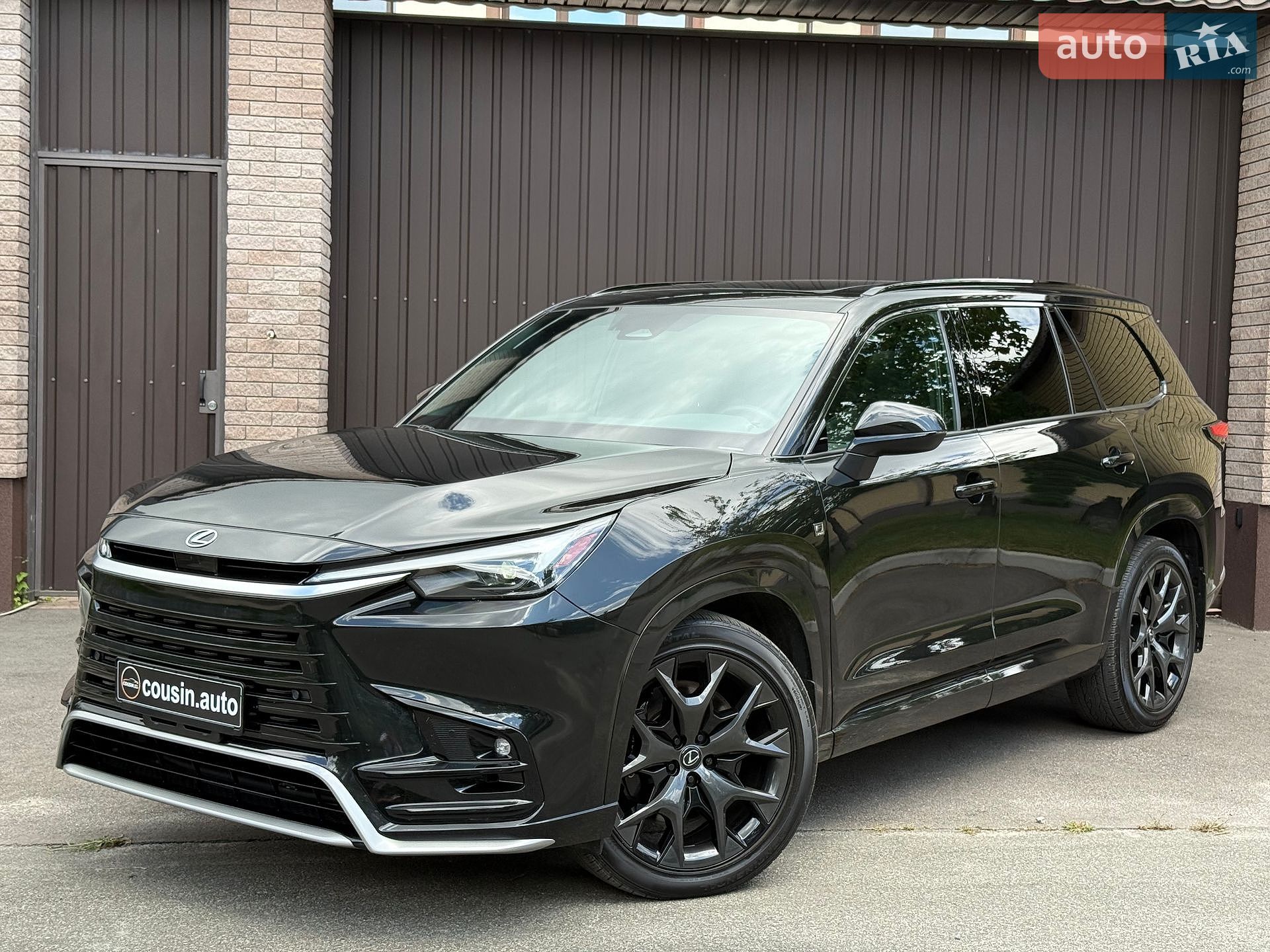 Lexus TX 2024 VIN 5TDABAB60RS004436 фото оголошення 2 з 28