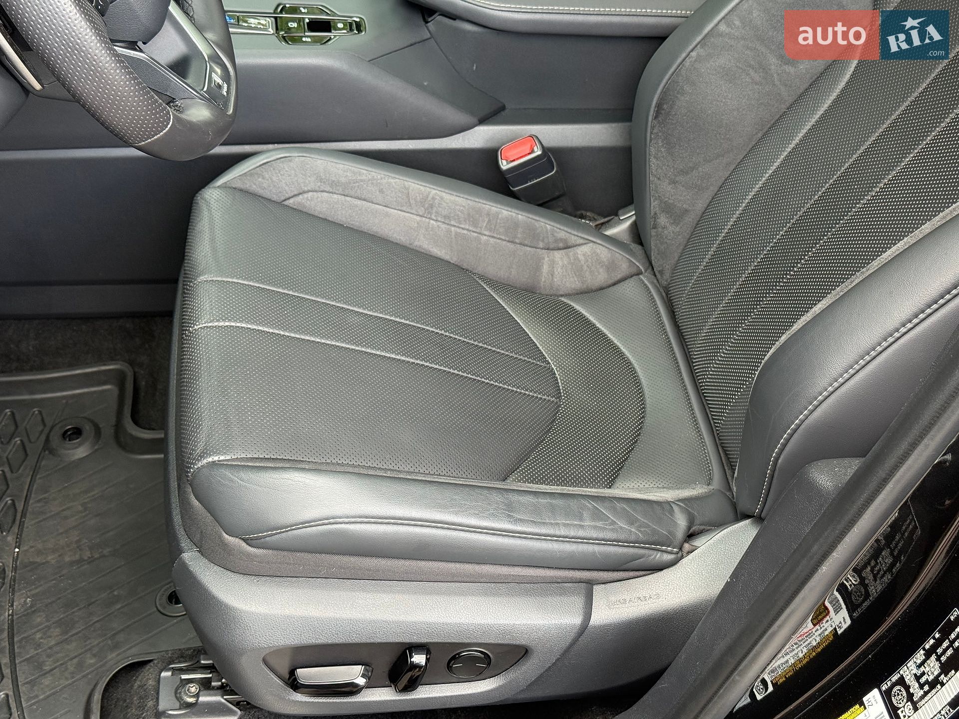 Lexus TX 2024 VIN 5TDABAB60RS004436 фото оголошення 14 з 28