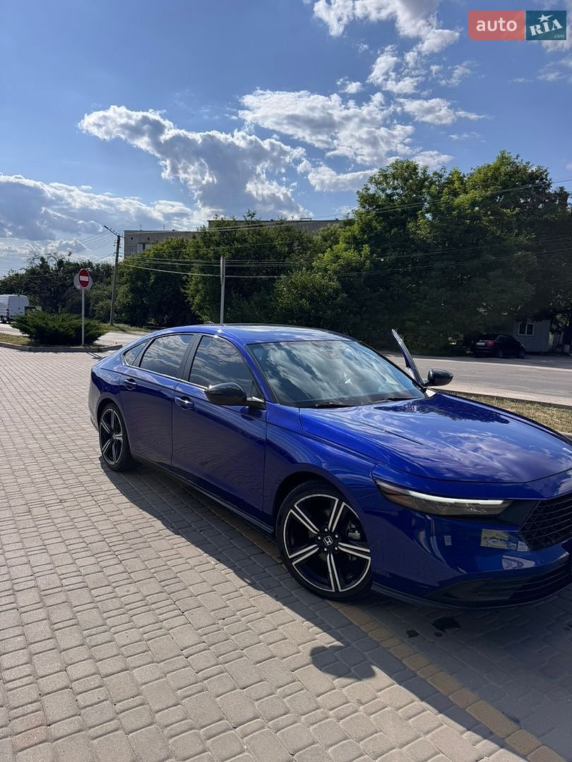 Honda Accord 2023 VIN 1HGCY2F54PA012436 фото оголошення 19 з 29