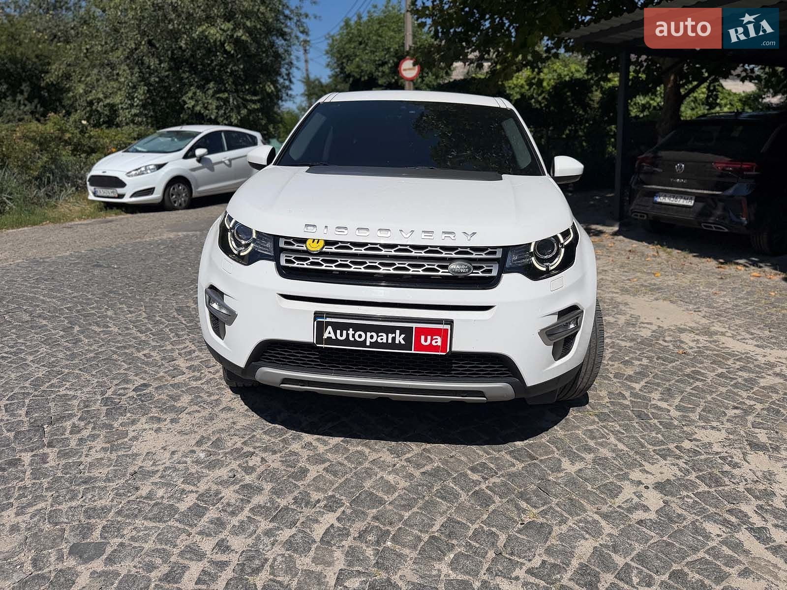 Land Rover Discovery 2017 VIN SALCA2BN2JH744936 фото оголошення 4 з 28