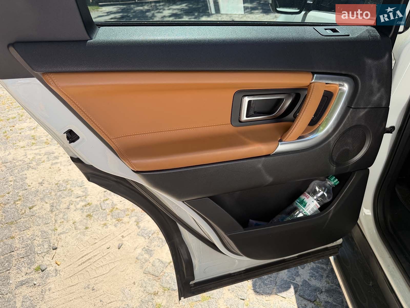 Land Rover Discovery 2017 VIN SALCA2BN2JH744936 фото оголошення 20 з 28