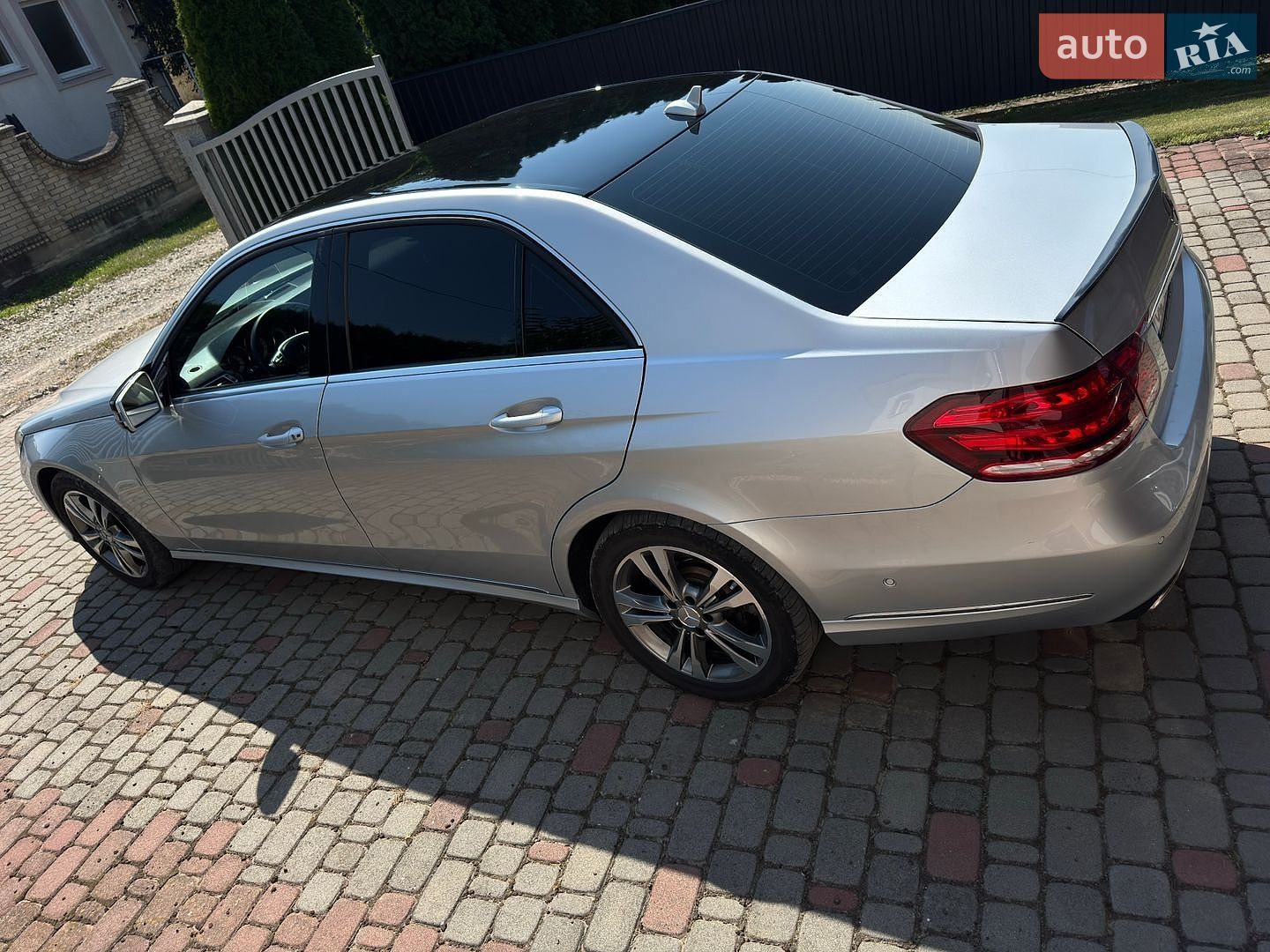 Mercedes-Benz E-Class 2014 VIN WDD2120821B027170 фото оголошення 3 з 15