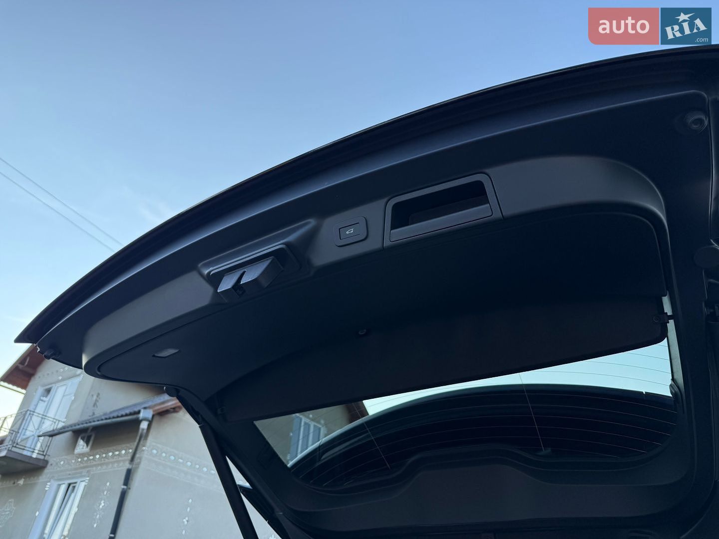 Land Rover Range Rover Velar 2025 VIN SALYL2EXXTA818032 фото оголошення 63 з 82