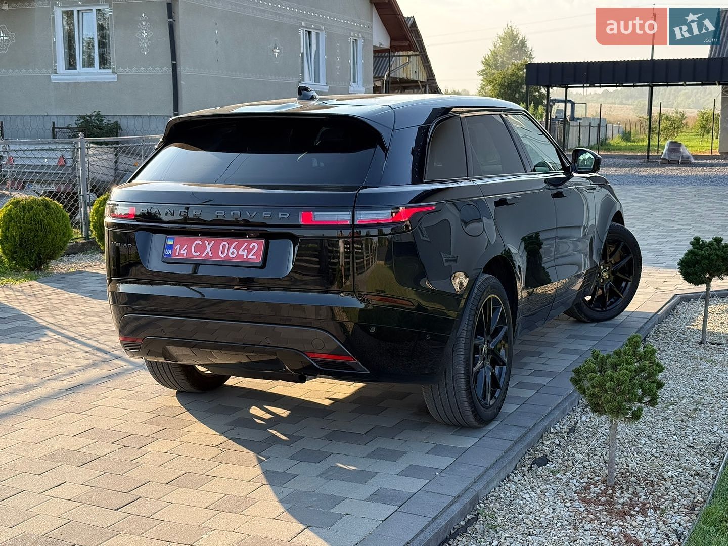 Land Rover Range Rover Velar 2025 VIN SALYL2EXXTA818032 фото оголошення 72 з 82