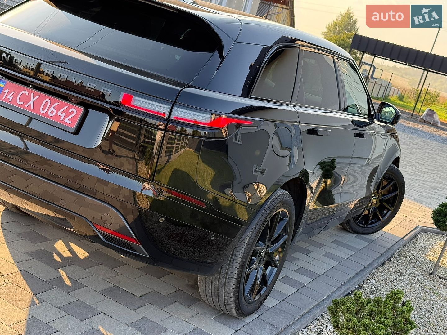Land Rover Range Rover Velar 2025 VIN SALYL2EXXTA818032 фото оголошення 74 з 82