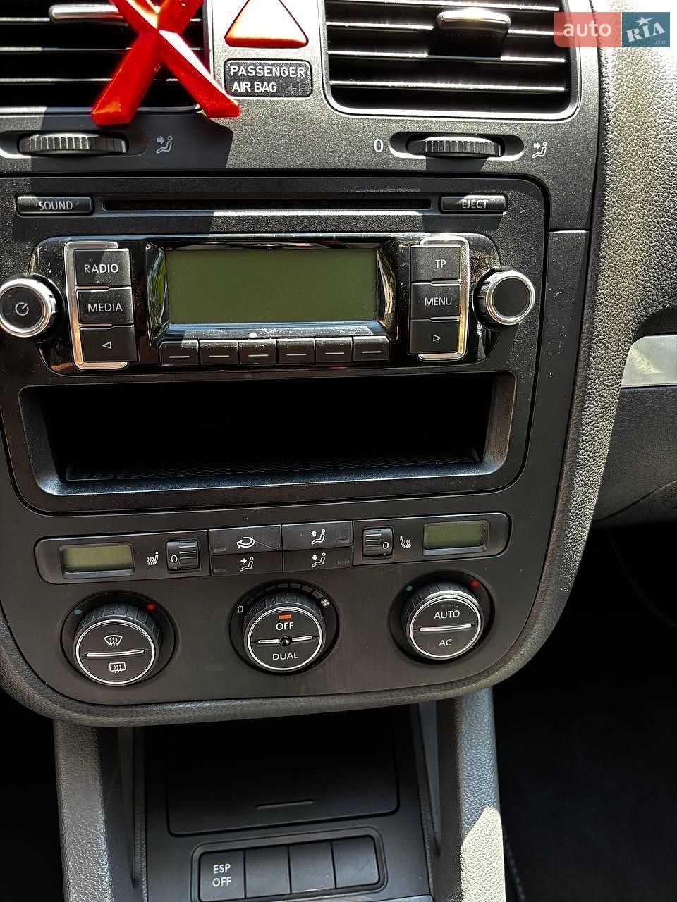 Volkswagen Golf 2008 VIN WVWZZZ1KZ8W280029 фото оголошення 12 з 25