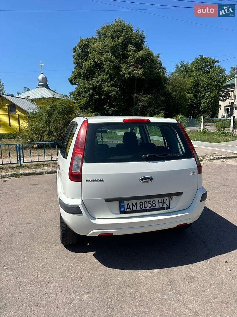 Ford Fusion 2006 VIN WF0UXXGAJU5E29627 фото оголошення 17 з 28