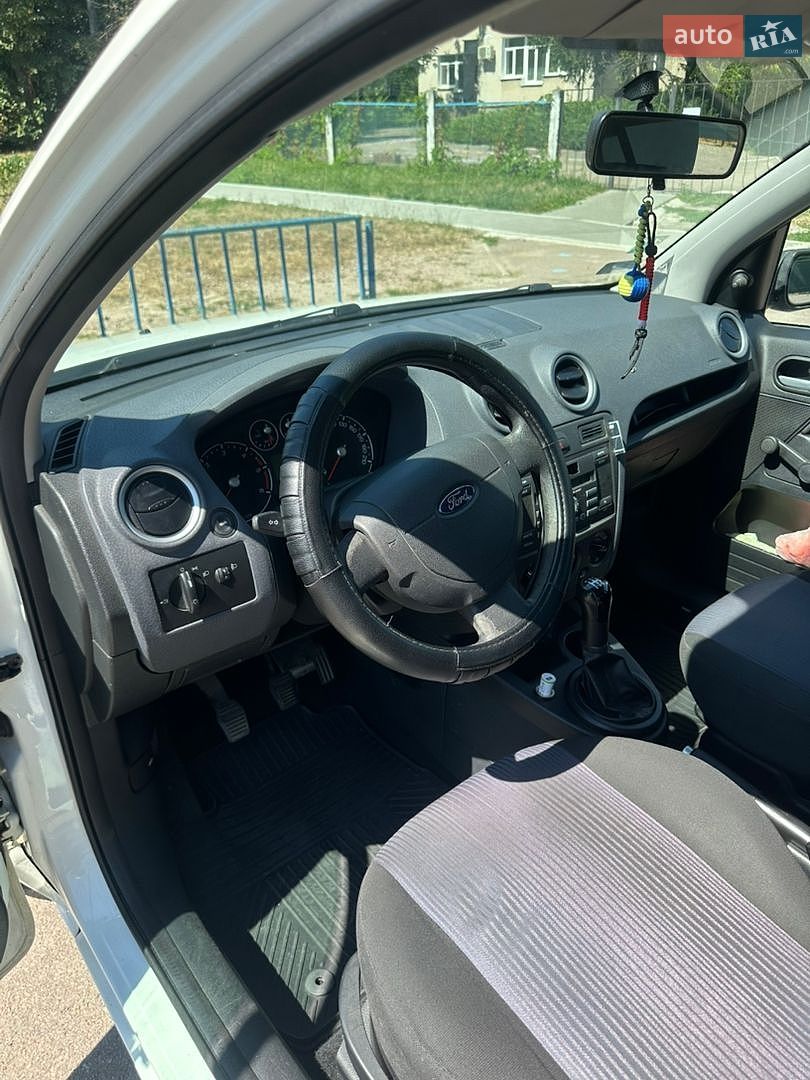 Ford Fusion 2006 VIN WF0UXXGAJU5E29627 фото оголошення 20 з 28