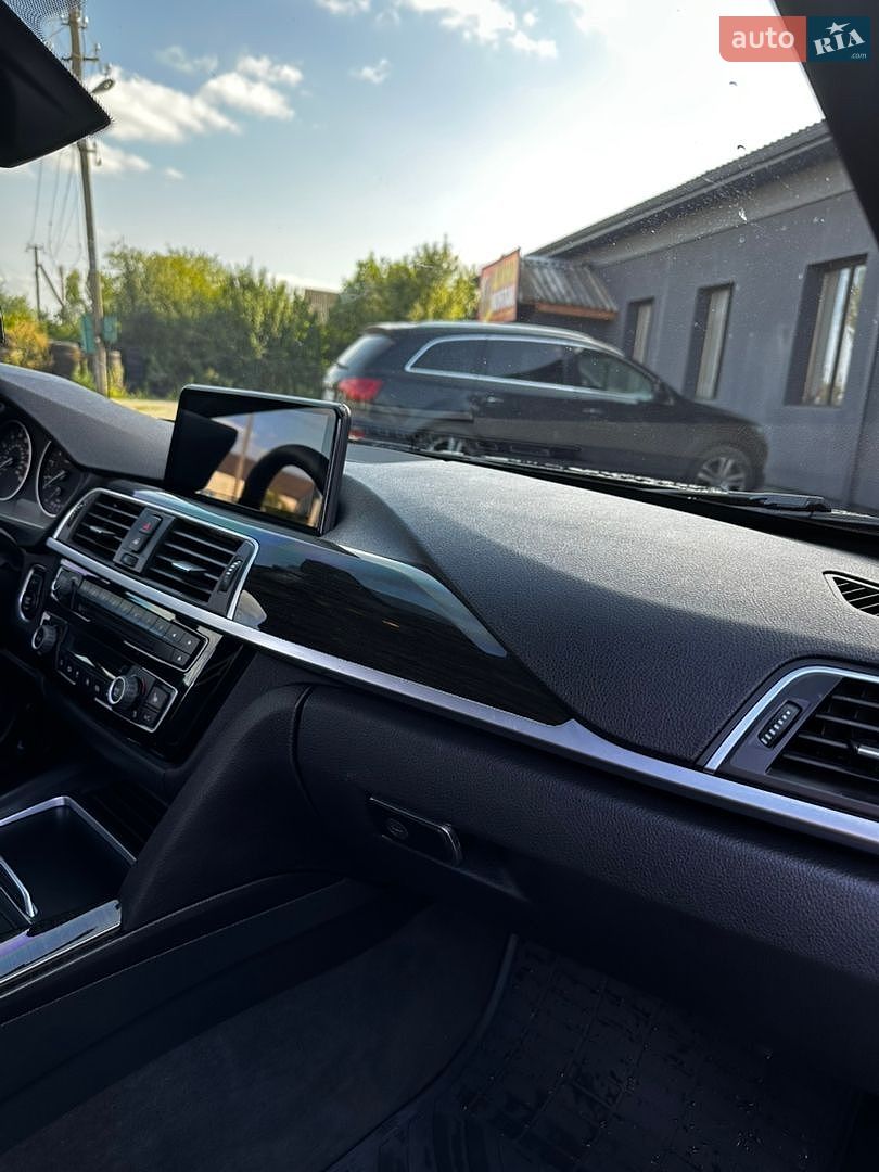 BMW 3 Series 2016 VIN WBA8E3G51GNT80483 фото оголошення 17 з 28