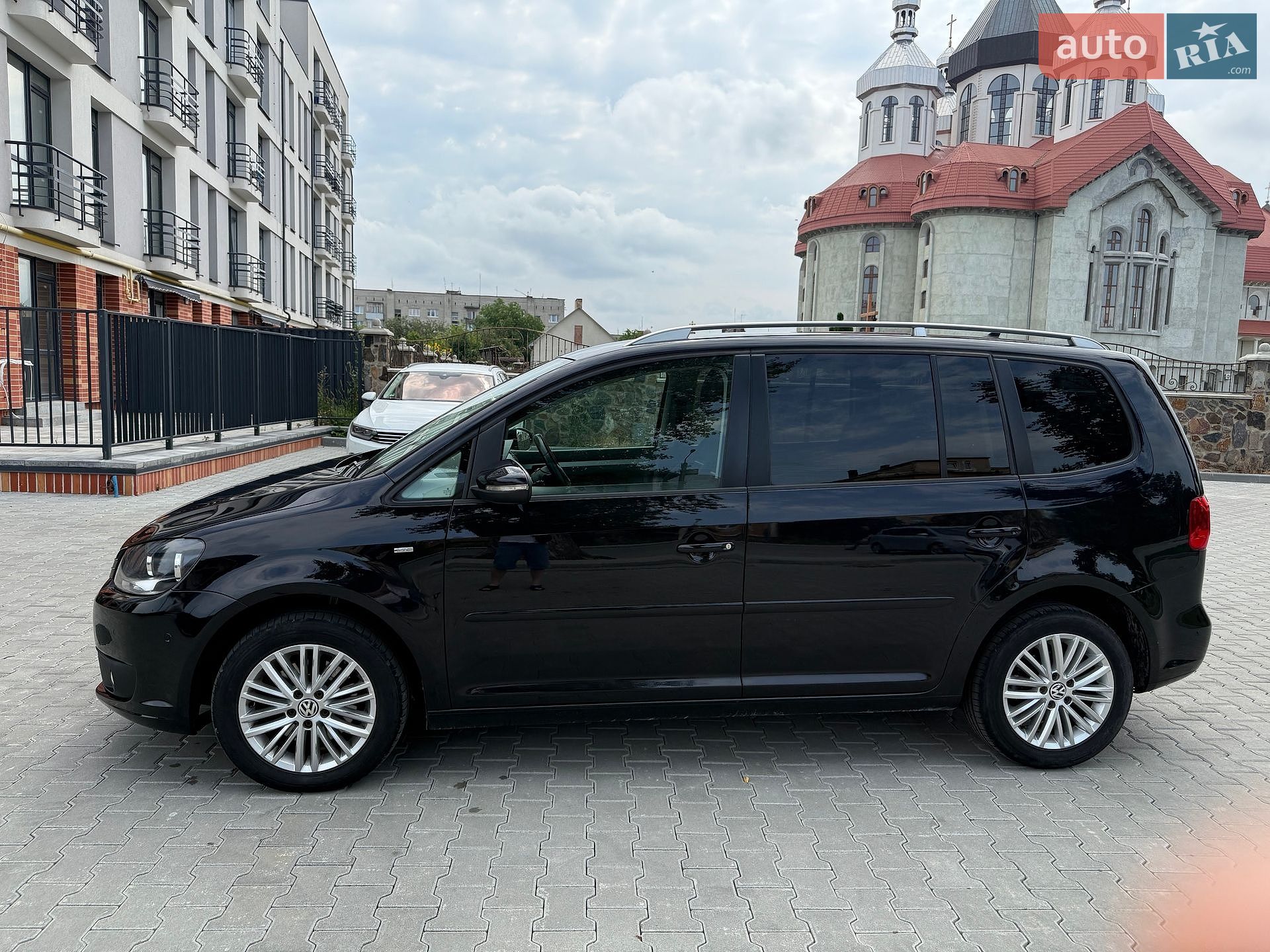 Volkswagen Touran 2015 VIN WVGZZZ1TZFW088825 фото оголошення 7 з 39